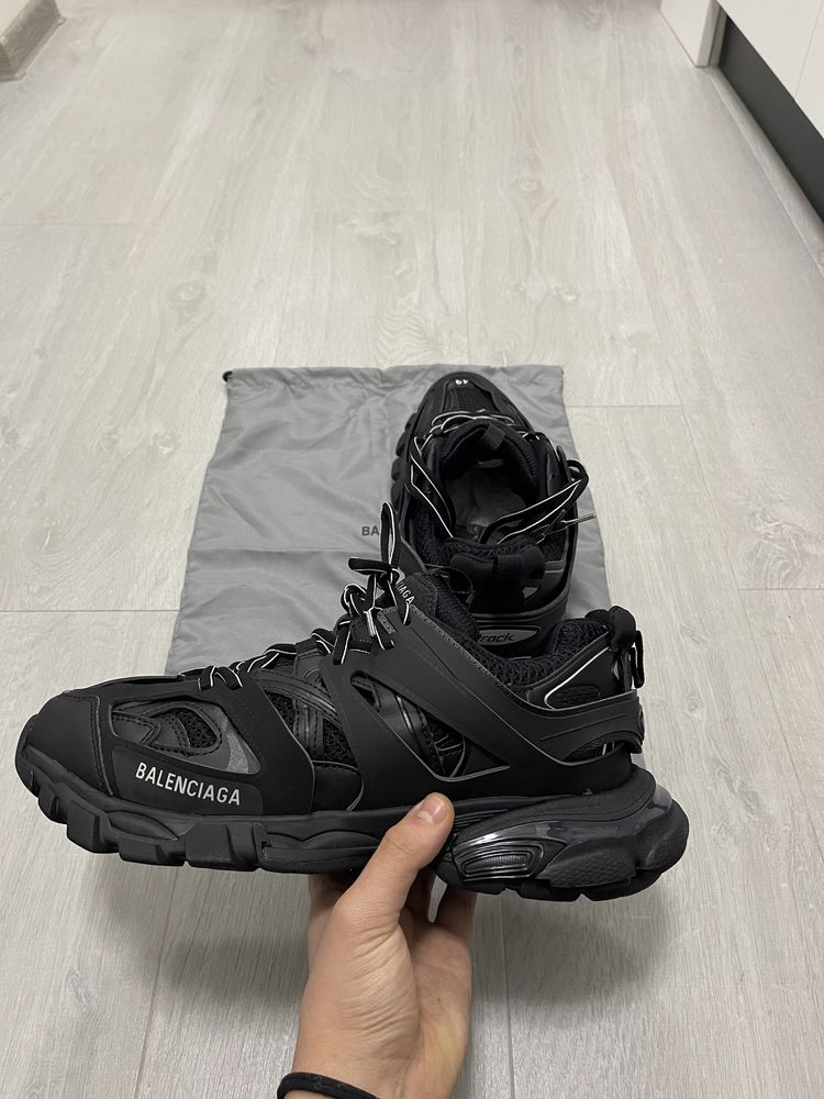 Balenciaga Track, toate marimile