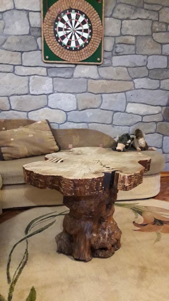 столик деревянный из сруба