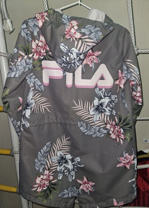 Куртка FILA на девочку