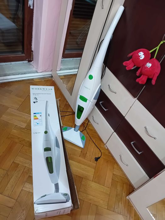 Vand aspirator Vertical,pret 250 lei