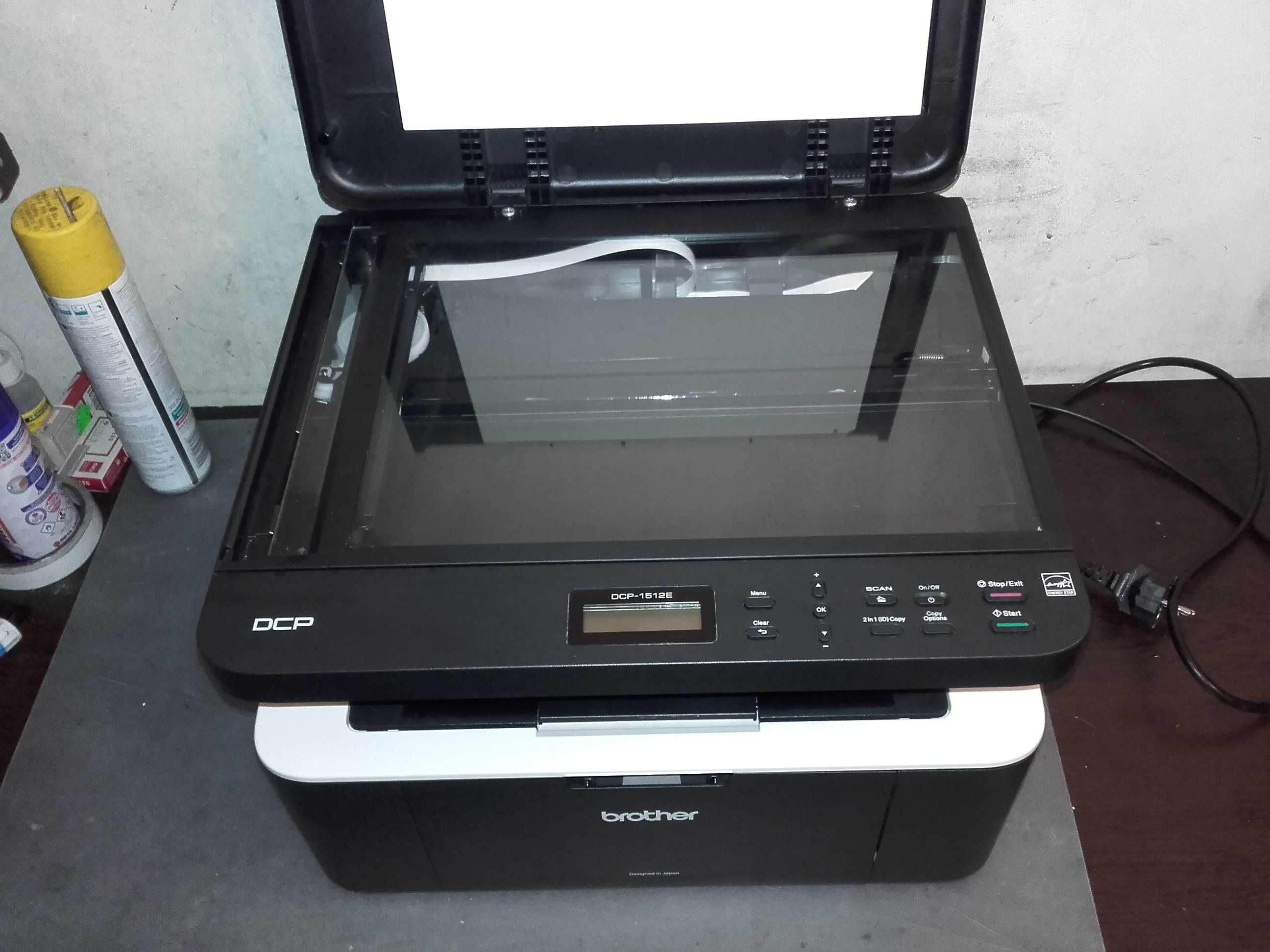 Нов!!! Лазерен принтер, скенер, копир 3 в 1 Brother DCP - 1512Е