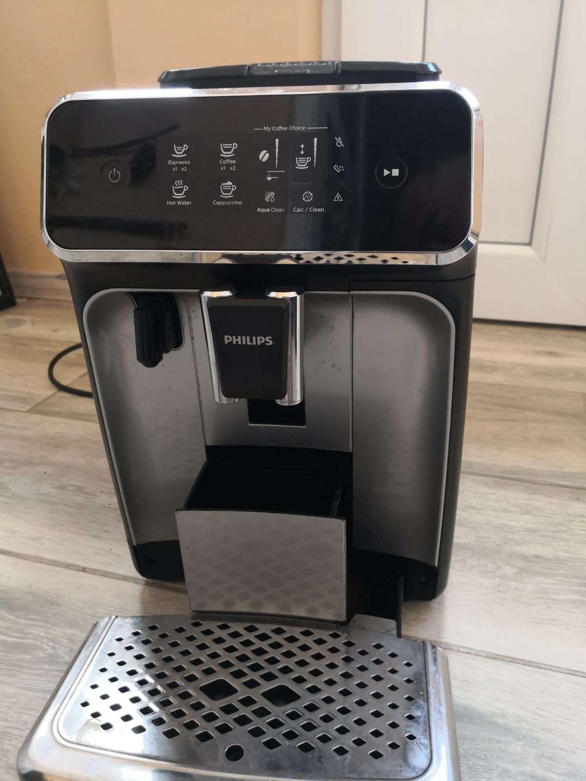 Dezmembrez Philips 2236