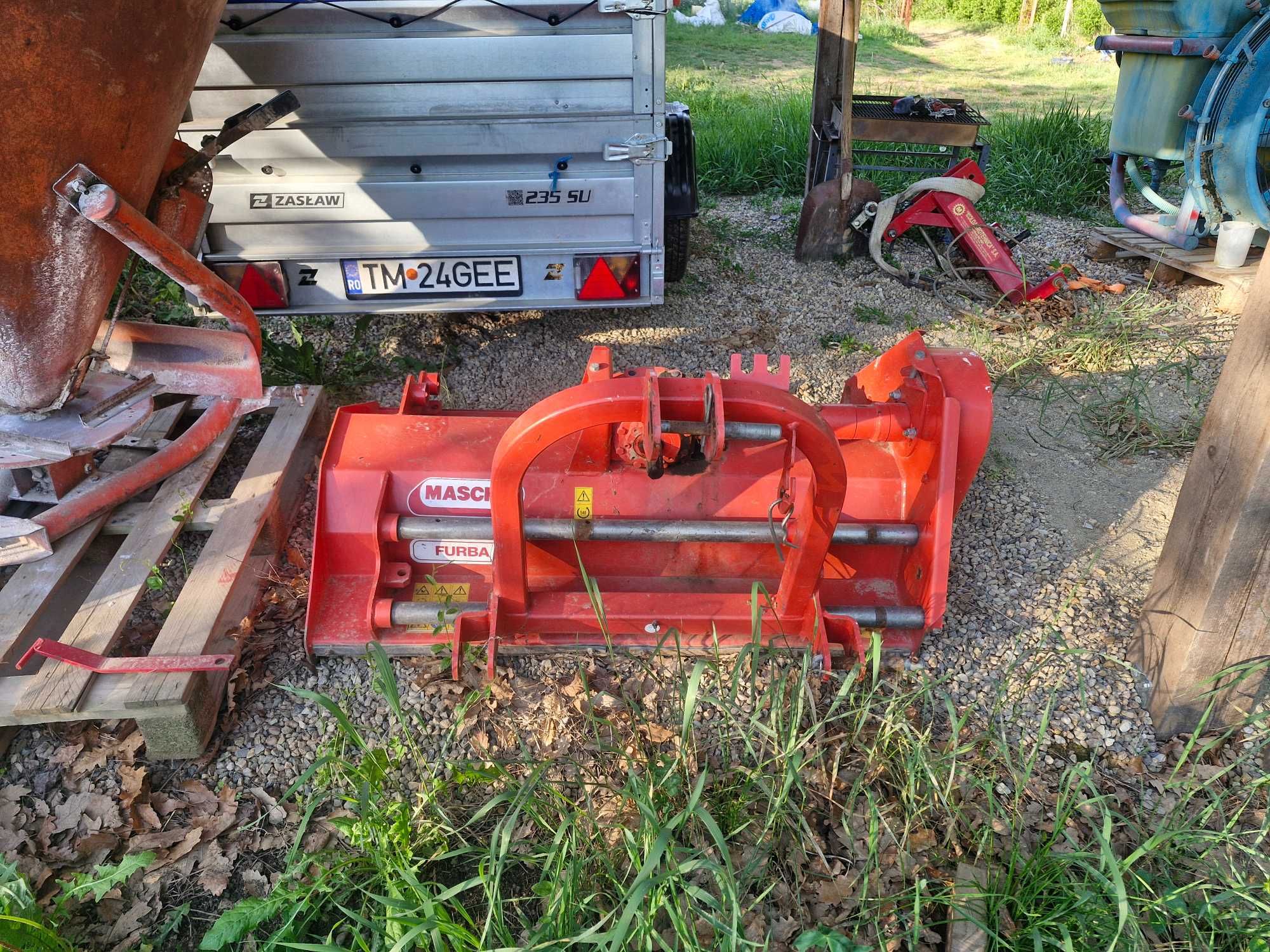 Maschio Furba 120, Tocator resturi vegetale