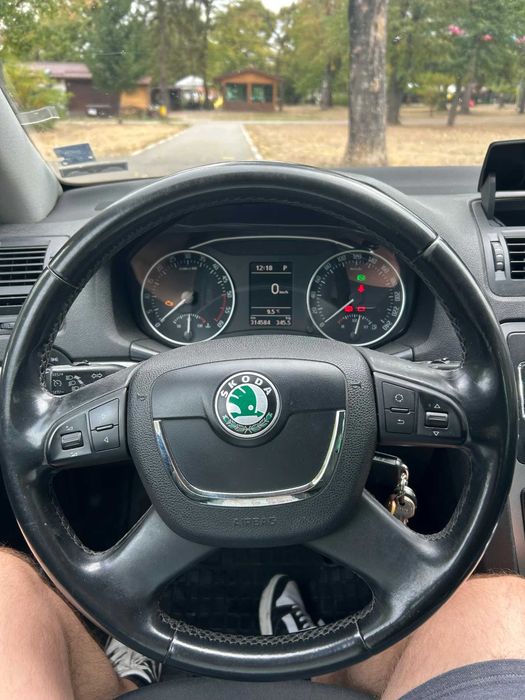 Skoda Octavia Automatic 2.0TDI 140кс