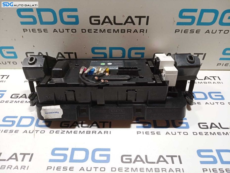 Display Ecran Afisaj Navigatie Renault Megane 3 2008 - 2015 Cod 259150931R IB7261J01896 [M3760]