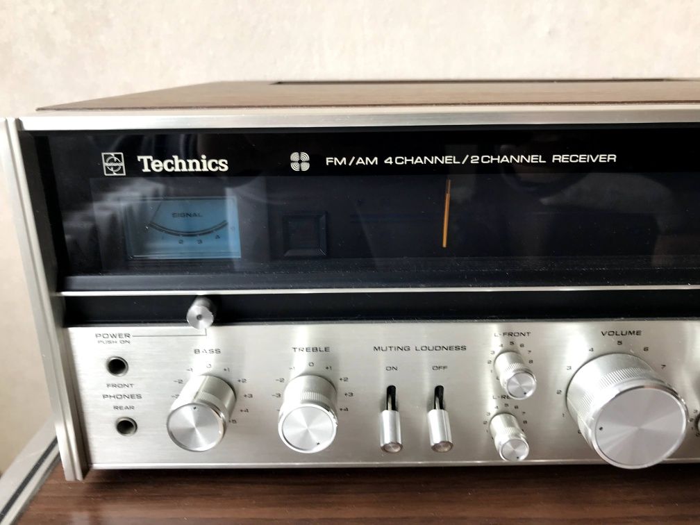 Technics SA-5600X 2/4 Channel Reciever