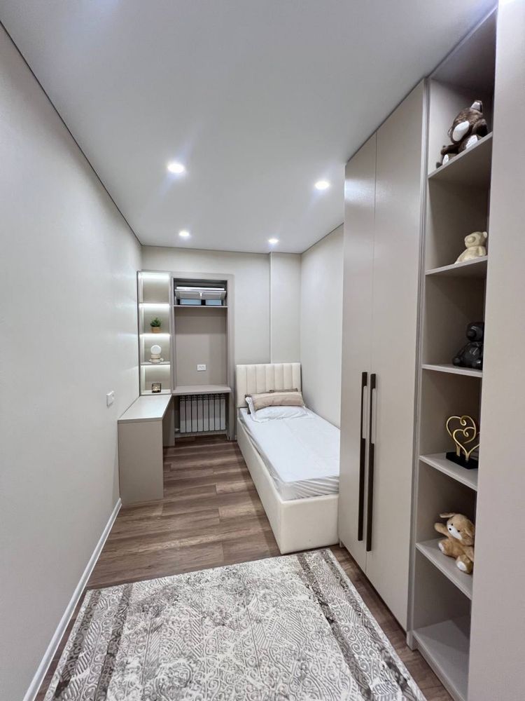 Продам квартиру 2/4/4 Улица Тамары Ханум ,кафе Дархан