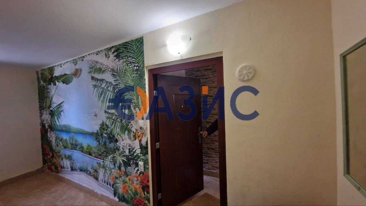Помещение с 4 стаи в комплекс "Елит 3", Слънчев бряг, България, площ