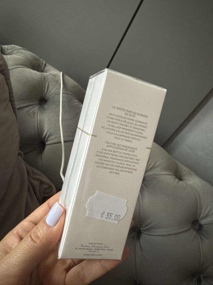 Парфюмна вода J’adore Dior Roller Pearl