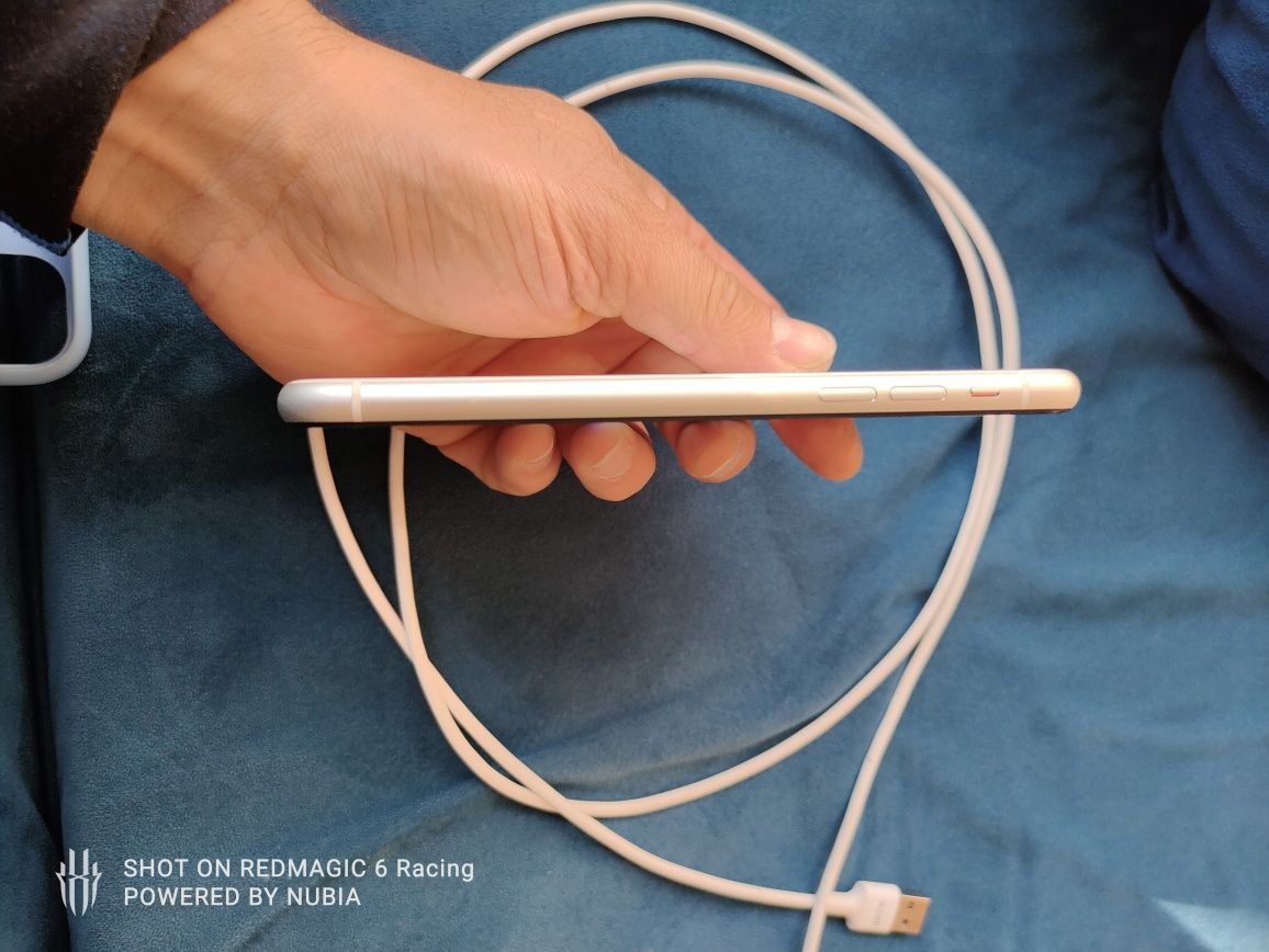 Iphone 11 , 256 гб