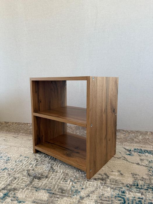 Прикроватные тумбы