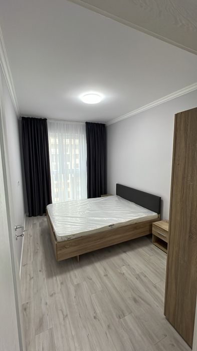 Închiriez apartament două camere,în Bistrița