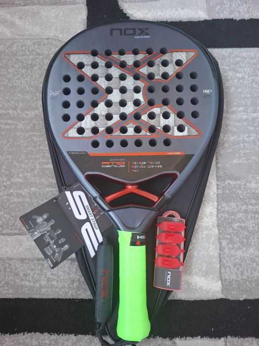 Падел ракета Nox AT10 Genius 18K Alum 2025 Agusti­n Tapia