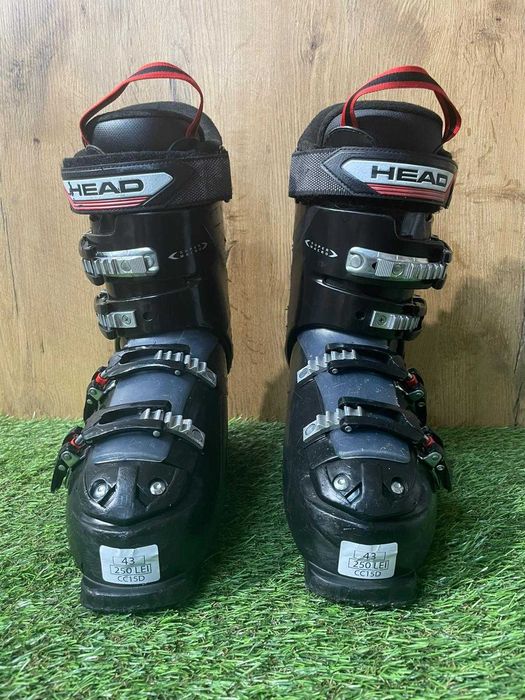 Clapari HEAD marime EU 43