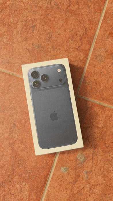 Iphone 17 Pro max 256 gb Deep Blue (Neverlock)