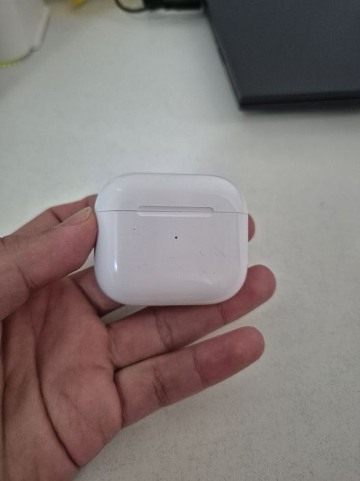продам airpods 3