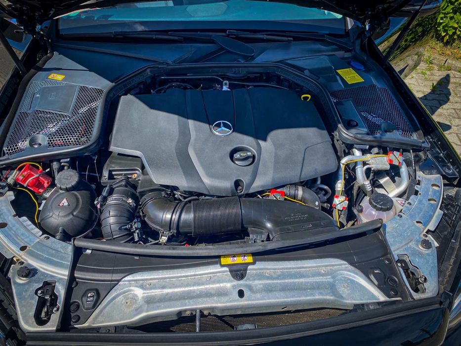 Mercedes C250 4Matic/7G-Tronic/Faruri inteligente-ILS  LED/Webasto/