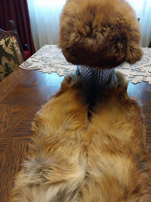 Caciula+guler vulpe roscata