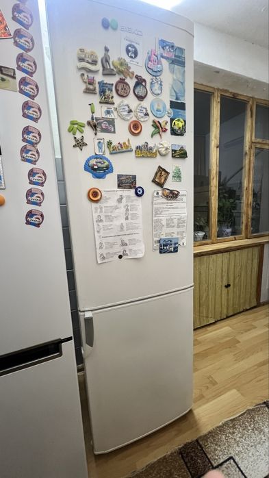 Холодильник Samsung