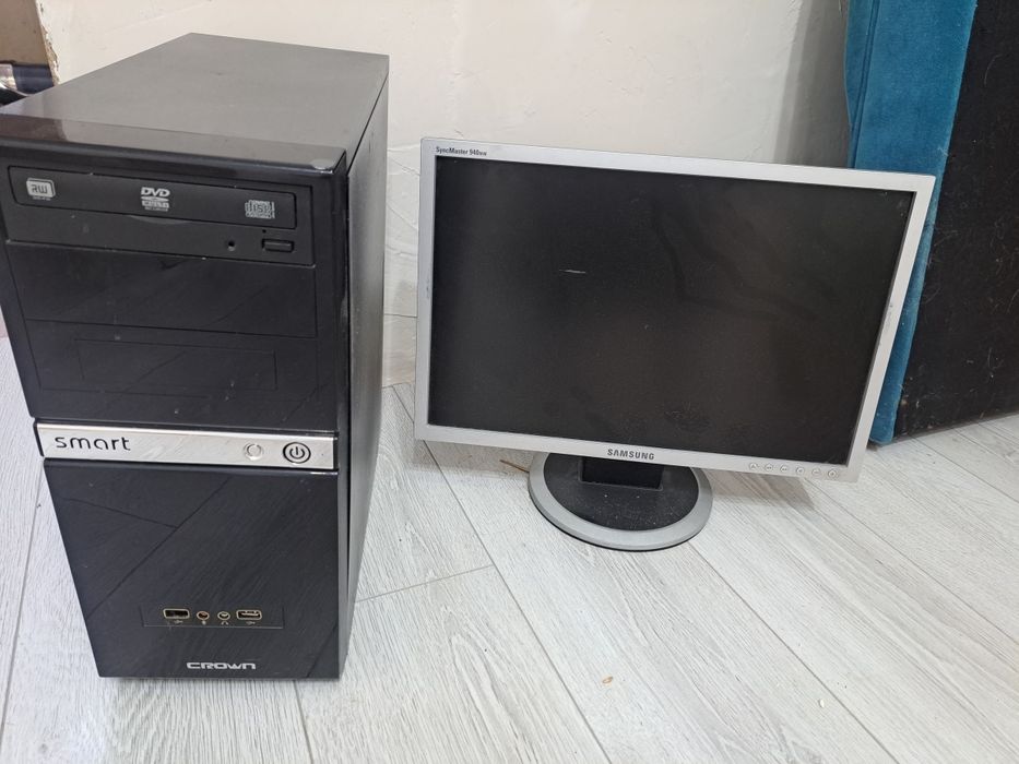 Компьютер с монитором