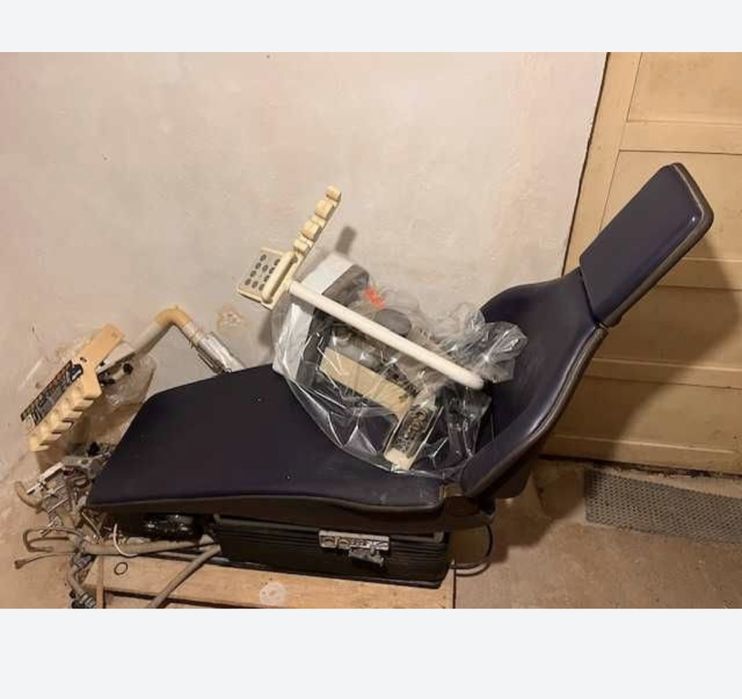 Unit dentar/ stomatologic Siemens Sirona M1 ( cumparat pentru piese)
