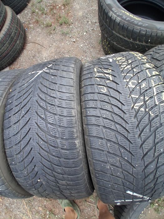 255 45 19 NOKIAN 4броя зимни дот 2020г