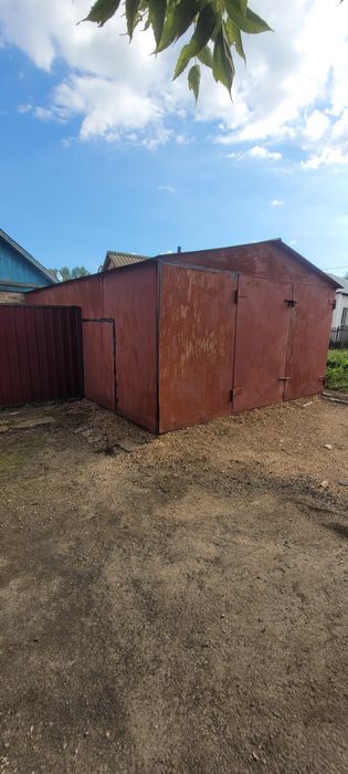 Продам гараж, самовывоз.