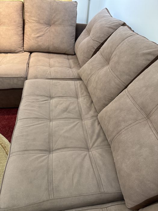 Срочно Продам диван в отличном состоянии