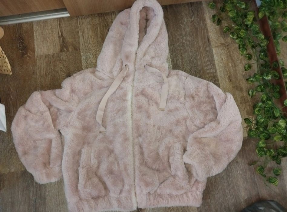 Blăniṭă roz pufoasă