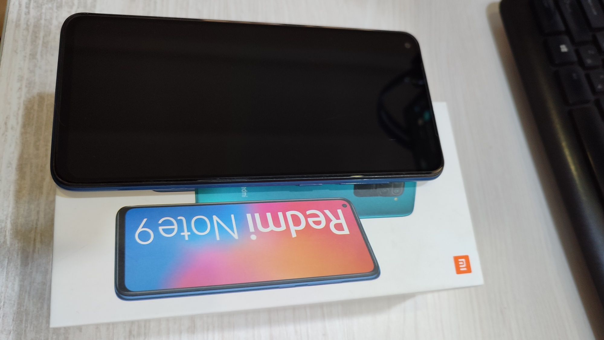 Redmi note 9. 128гб в отличном состоянии