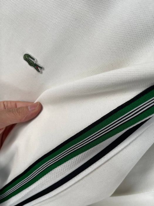 Продавам мъжки спортен комплект Lacoste