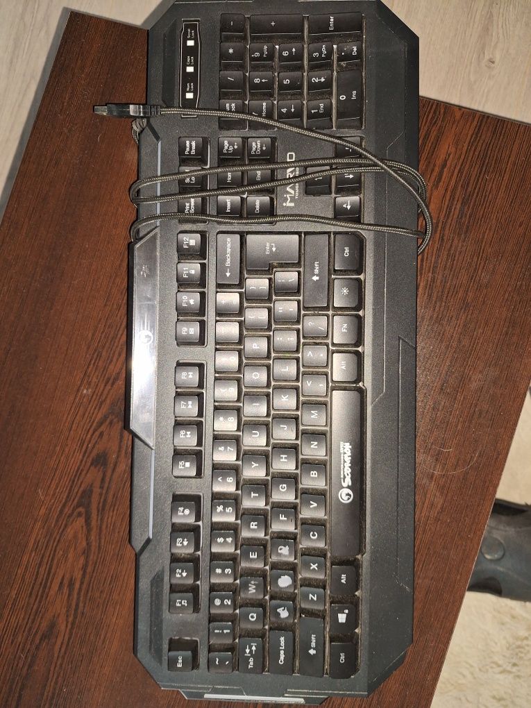 Vand 2 Tastaturi Gaming