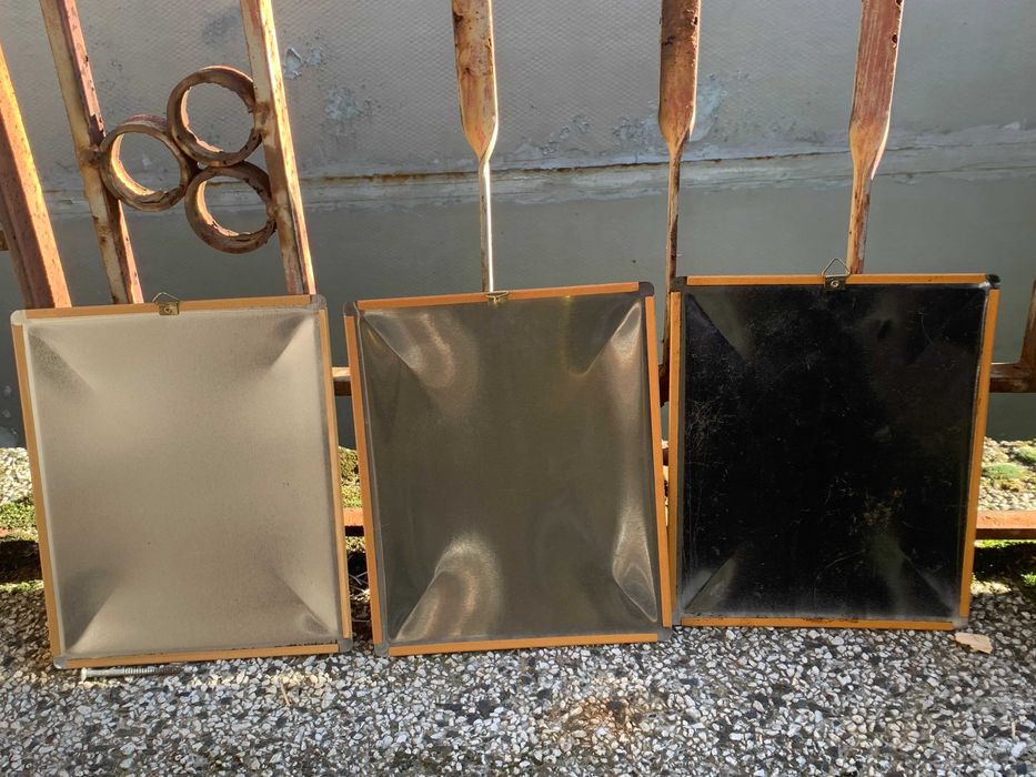 лот метални табели картини