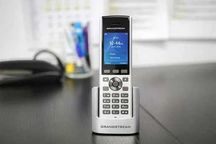 Grandstream DP730 — Беспроводной IP-телефон DECT с зарядной станцией
