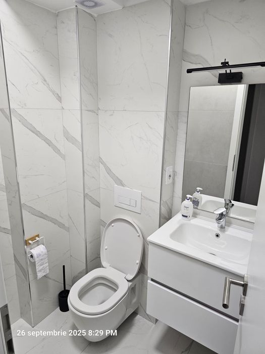 Apartamen de inchiriat