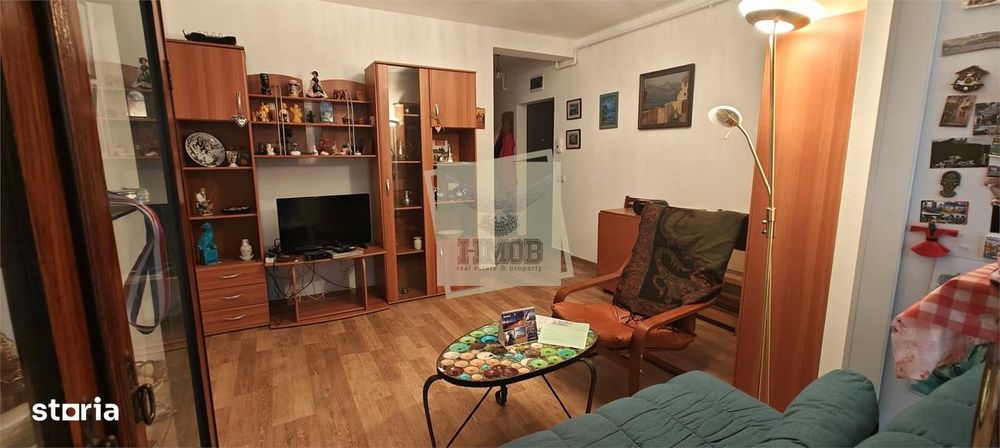 Apartament 3 camere cu gradina 63 mp si loc de parcare zona Calea Cisn