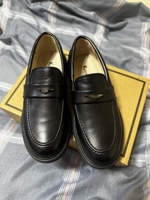 Новые кожаные туфли 33 размер