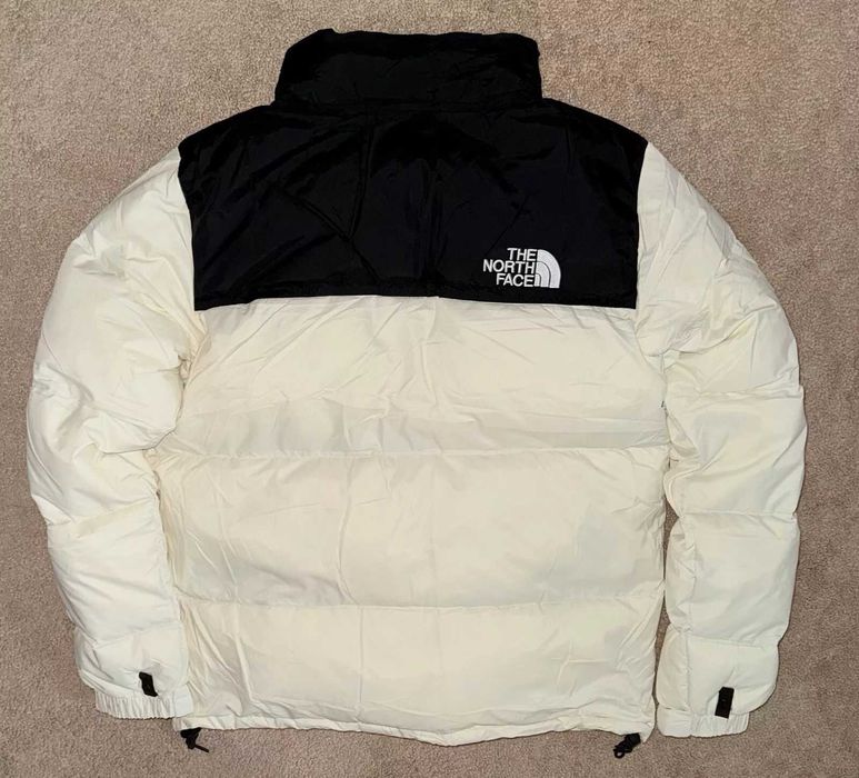 Geaca The North Face 700 (M) Noua | Livrare cu verificare