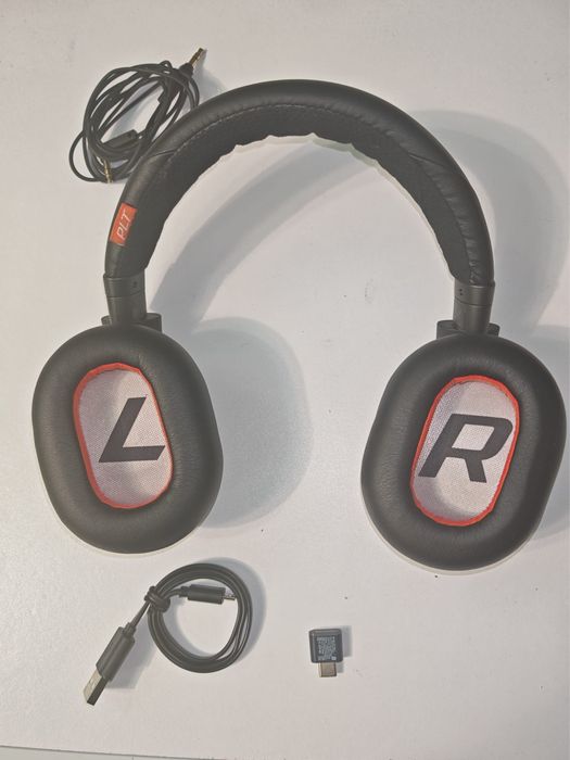 Plantronics Voyager B8200