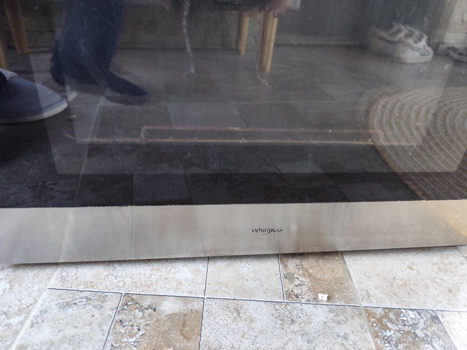 Фурна за вграждане Whirlpool