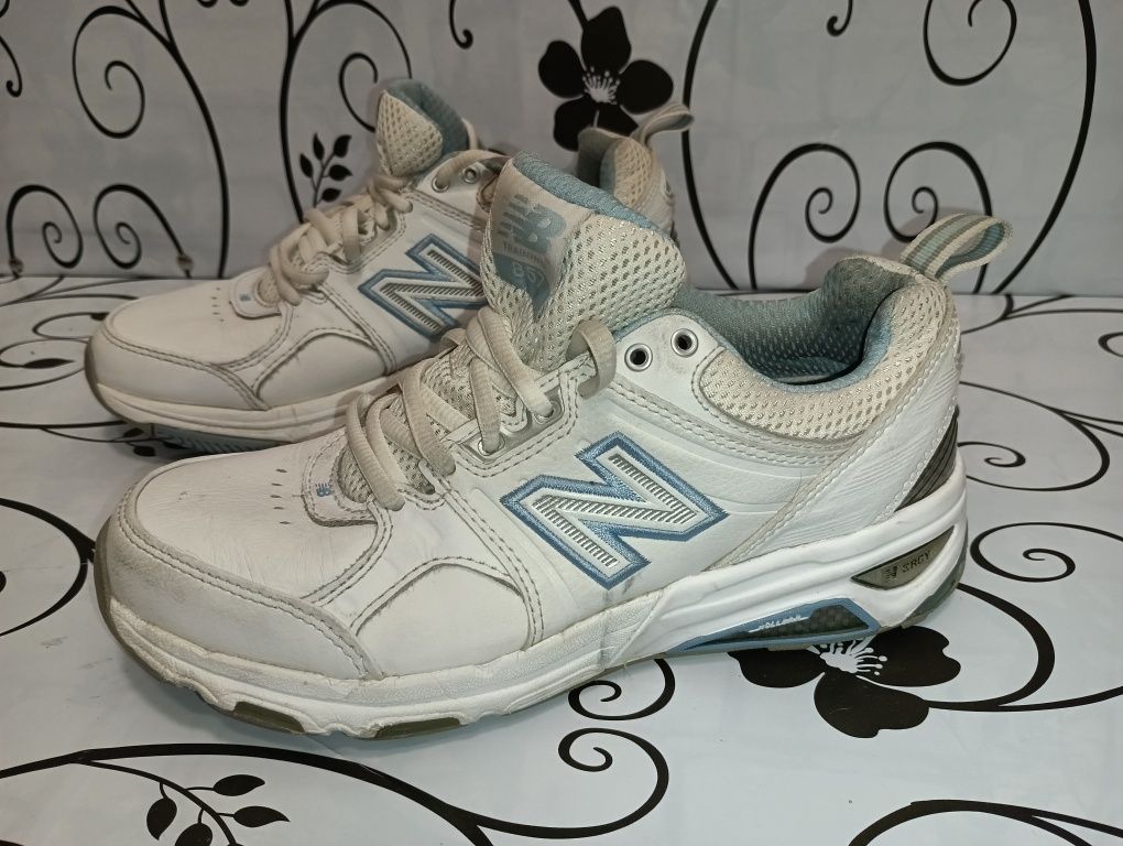 New Balance кожени N37,5- 25 лв