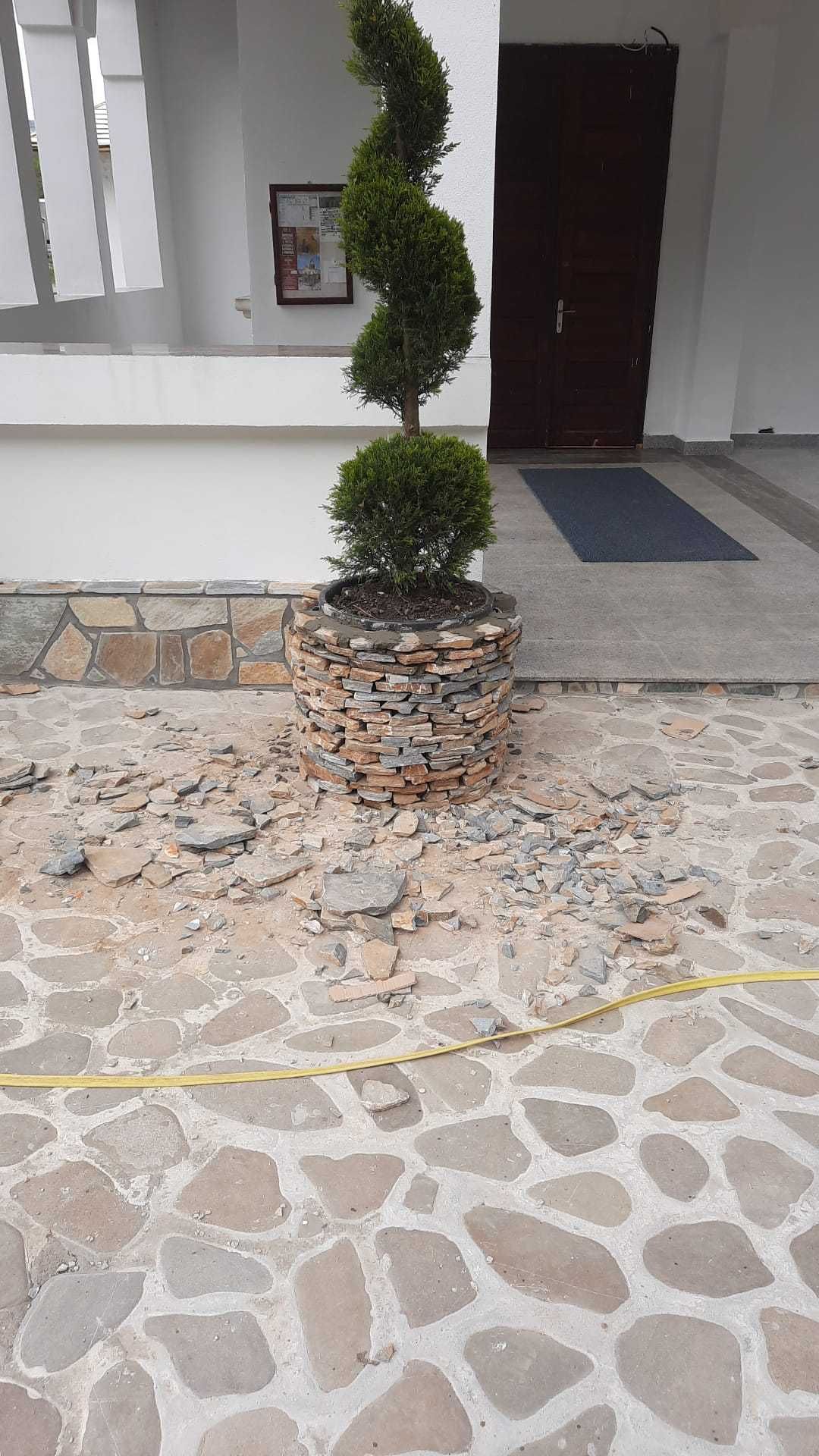 Transformă-ți Spațiul cu Piatra Naturală de Calitate