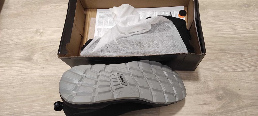 Работни обувки stenso jett black s3l