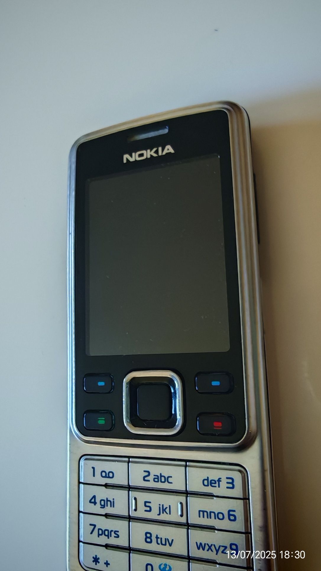 Nokia 6300 - silver edition