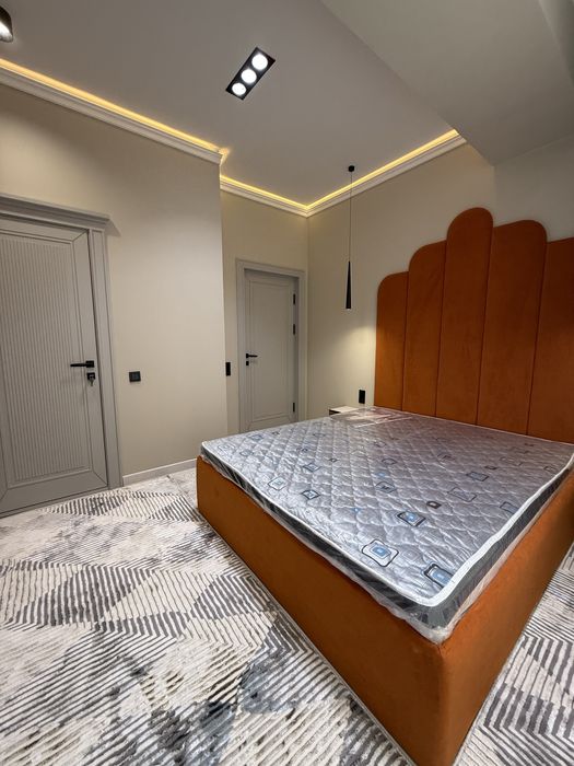 Срочно продам сваю 4 комнатную квартиру на 3 этаже ВОКЗАЛ