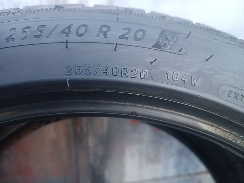 265/40/20 Michelin Дот 2122