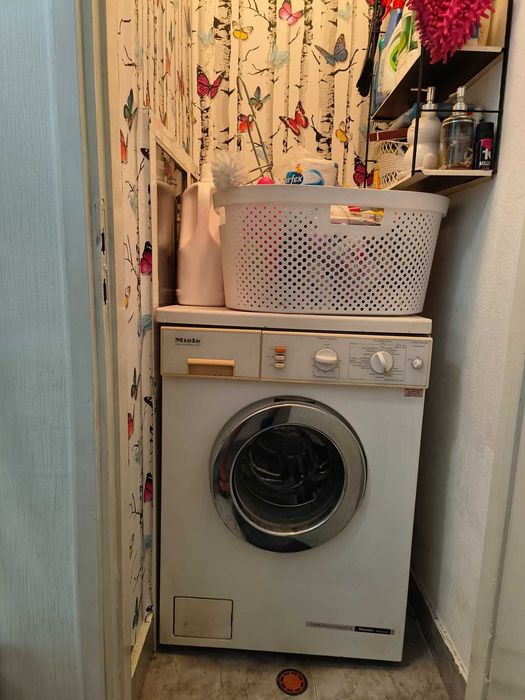 Дава се под наем Тристаен апартамент в София, Света Троица - 90 кв.м за 650 € - Снимка #11