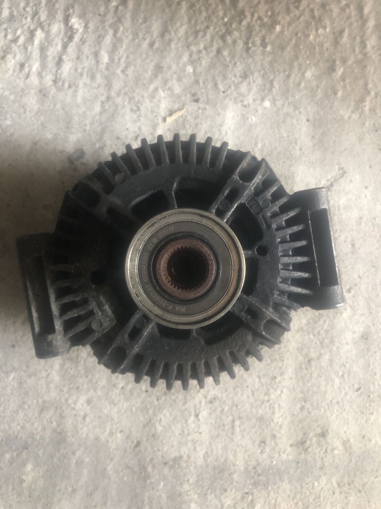 Alternator Mercedes ML GL R 8PK Valeo  A6421540502 180A ml320 r320 GL