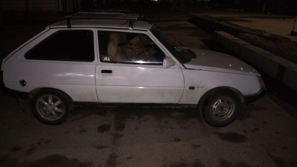 Продаётся Таврия на ходу.