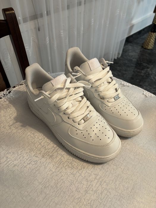 air force 1 triple white